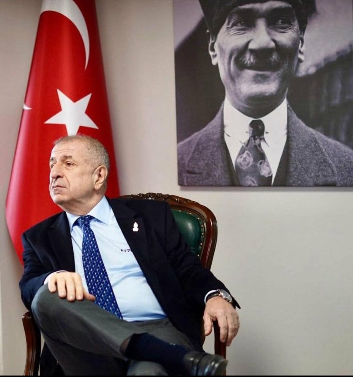 #SONDAKİKA | Savcılık Ümit Özdağ'ın iddianamesini hazırladı.

Özdağ'ın 7 yıl 10 ay 15 güne kadar hapsi istendi.