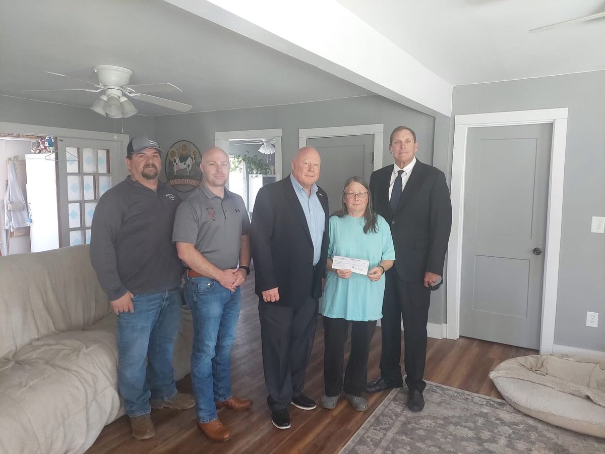 The BackStoppers Inc tweet media