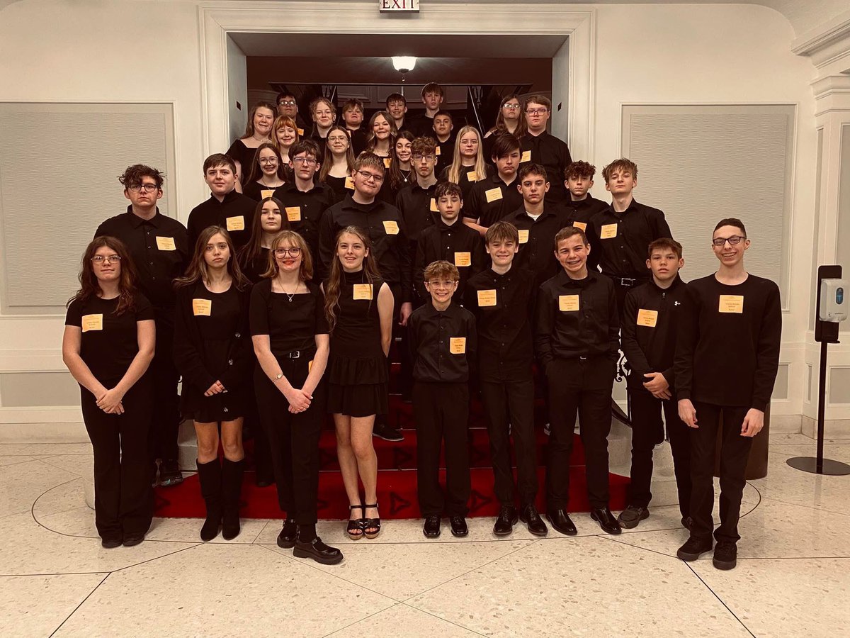 Congratulations to the TMS Symphonic Band for their performance on the historic Heinz Hall stage today!
They performed for a panel of adjudicators and received an “EXCELLENT” rating. We’re so very proud of these students!