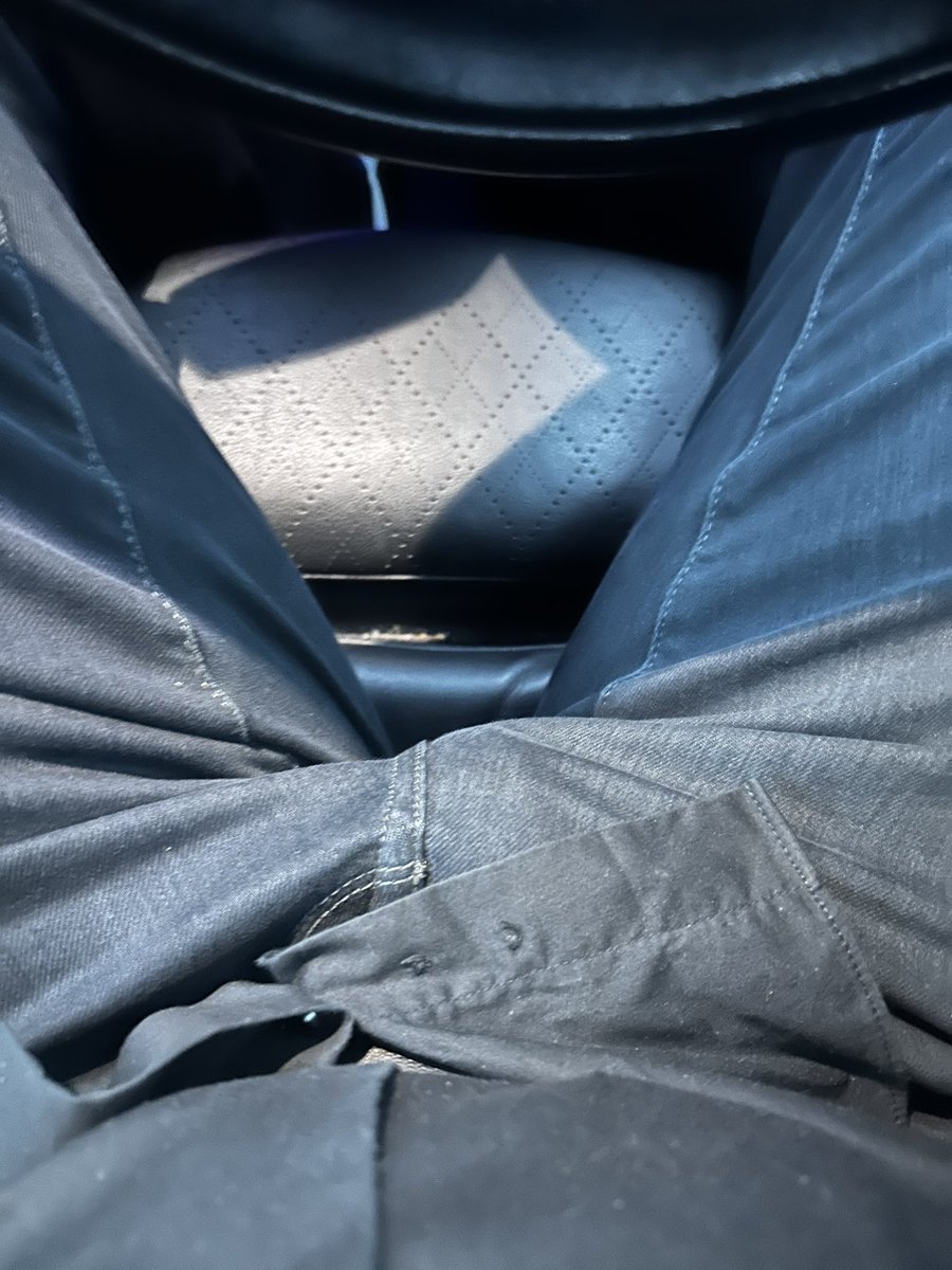 thor_thorpe's tweet photo. 🍆 #bulge #xxl nothing else to say really😈 https://t.co/Bg6UwUoZ01