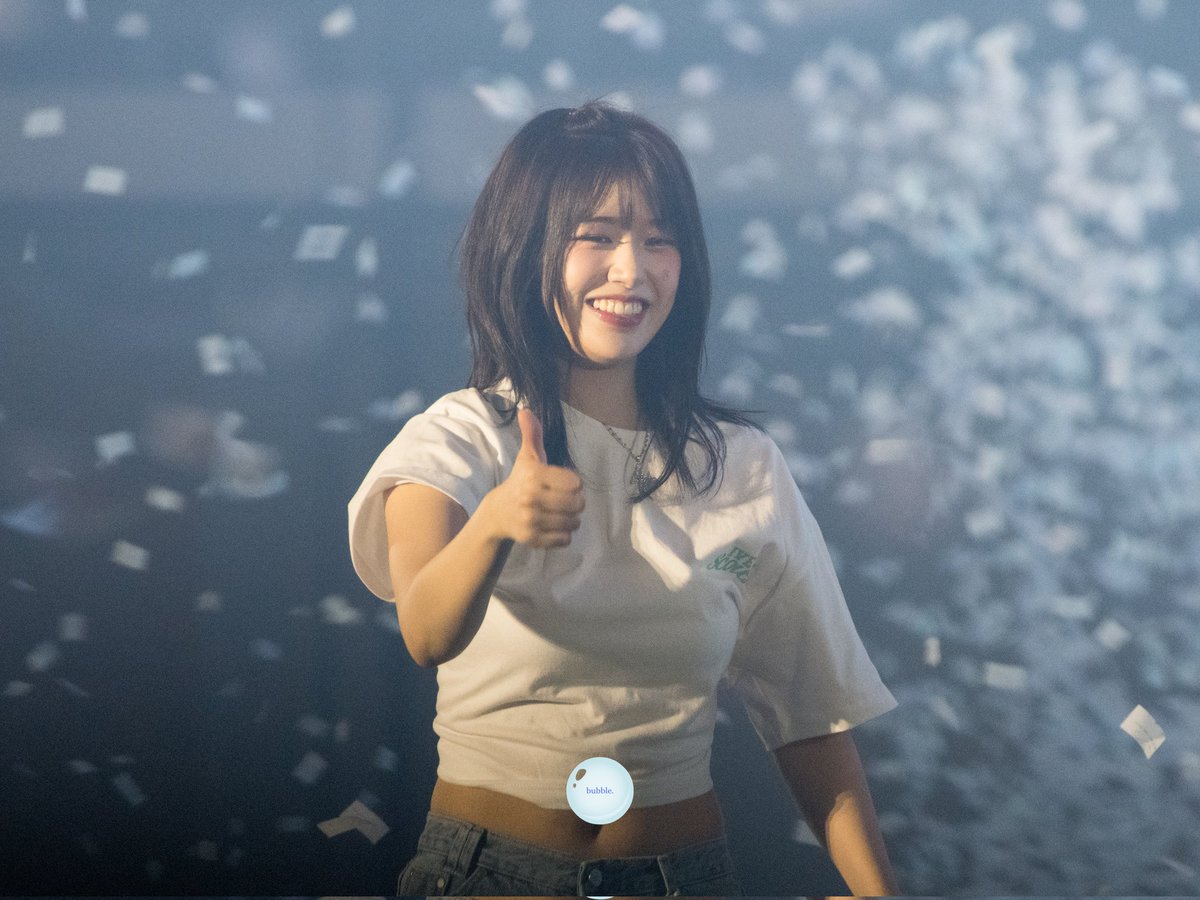 250406
안댕댕 🐶

#안유진 #ANYUJIN
#아이브 #IVE