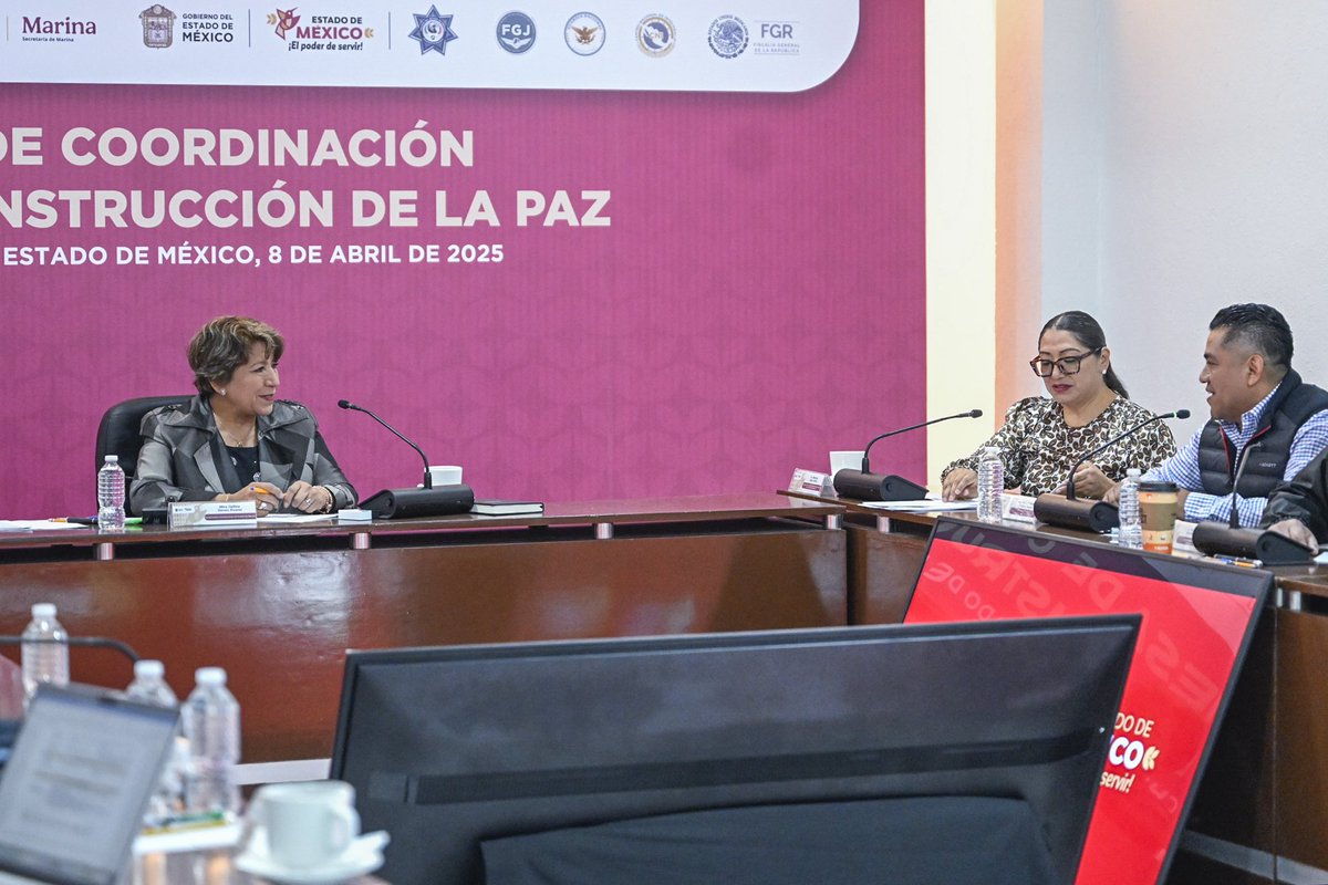 delfinagomeza's tweet image. ✅🔒Esta mañana, durante la Mesa de Coordinación para la Construcción de la Paz, en #Chicoloapan, revisamos la información presentada en la #MañaneraDelPueblo por el Secretariado Ejecutivo del Sistema Nacional de Seguridad Pública, que reportó una disminución de 19.3 % en el