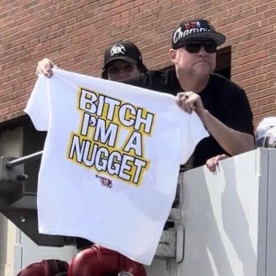 NuggetsWorldd's tweet photo. Malone left a legacy in Denver https://t.co/MUK5ES11Ho
