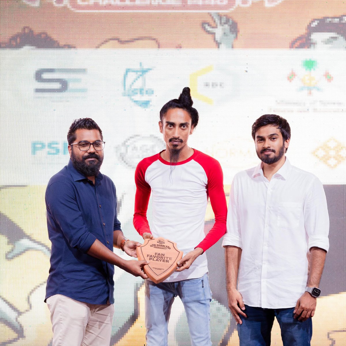 Eid baibalaa challenge 1446 Powered by HDC.

Fan favorite player

Ibrahim luban / Kuda henveiru Lions