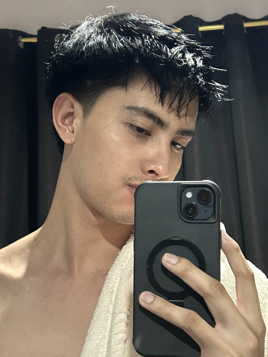 MarxJustiniani's tweet photo. eyes r dying https://t.co/fRrnsyHKcR