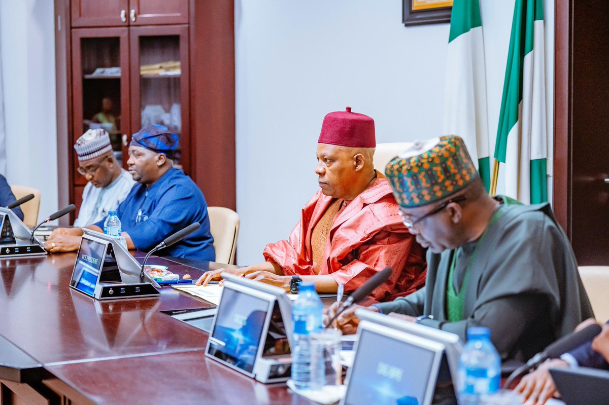officialSKSM's tweet photo. The Vice President, Senator @KashimSM, has directed the members of the Board of Directors of the Nigerian Independent System Operator (NISO) Limited to maintain the highest standards of integrity and expertise in carrying out their duties of ensuring the seamless generation, transmission, and distribution of electricity across Nigeria.

According to him, while expectations are high, members of the Board will need to utilize their collective expertise and individual capabilities to achieve the ambitious goals of President @officialABAT’s Renewed Hope Agenda in the nation’s power sector within a short period.
