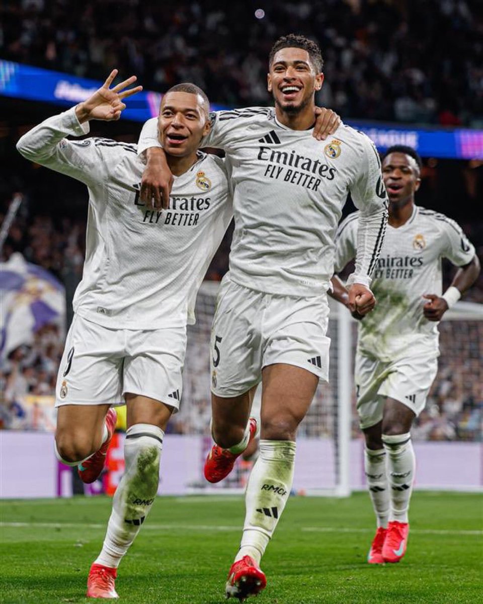 AveiroPrince_'s tweet photo. Champions League Night 
Pray for Arsenal 🕊️

Arsenal vs Real Madrid 
#ARSRMA #UCL 

Mbappe Hattrick incoming 🔥
Hala Madrid 🤍 https://t.co/9imJtHbzV8