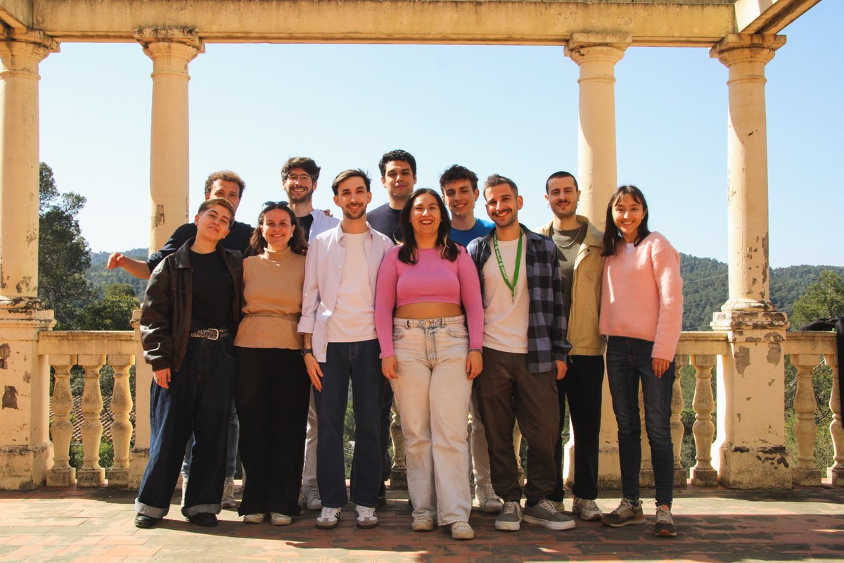 🍉 Us presentem el nou Equip Coordinador Nacional de Joves Ecosocialistes! 
La Marina Rodríguez i l’Arnau Morales encapçalen la direcció d'aquest mandat, en què continuarem lluitant plegades per construir una societat més justa, sostenible i feminista per les joves de Catalunya✊