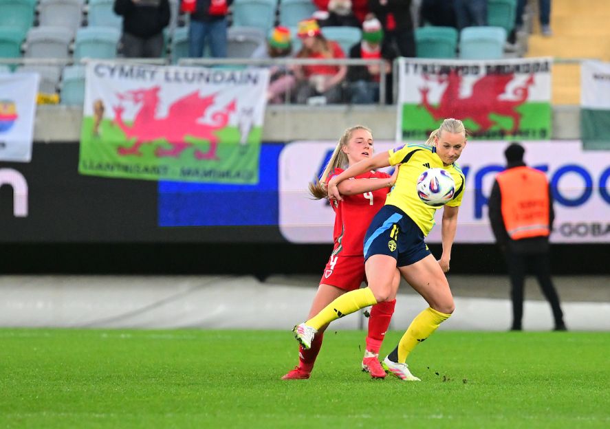 She Kicks - women's football magazine tweet media