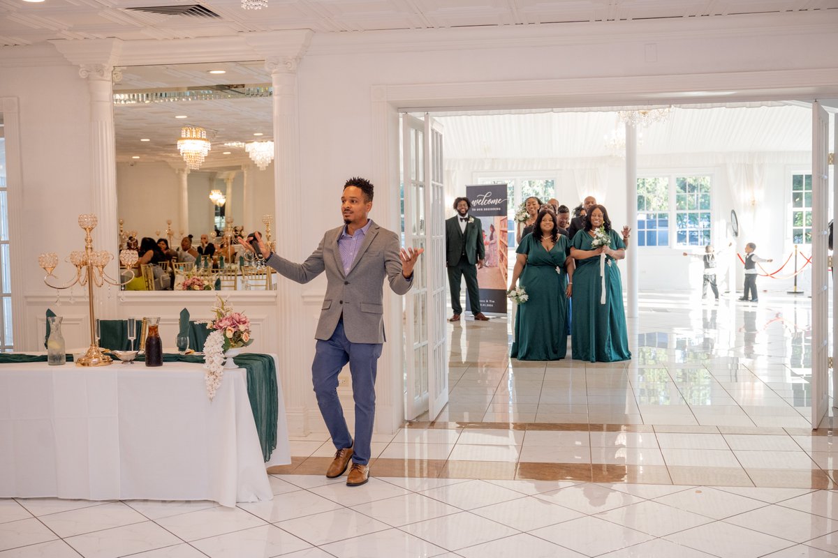 All me to re-introduce... the entertainment experience lives here! #weddingdj #corporateevent #corporateDJ #communityDJ
