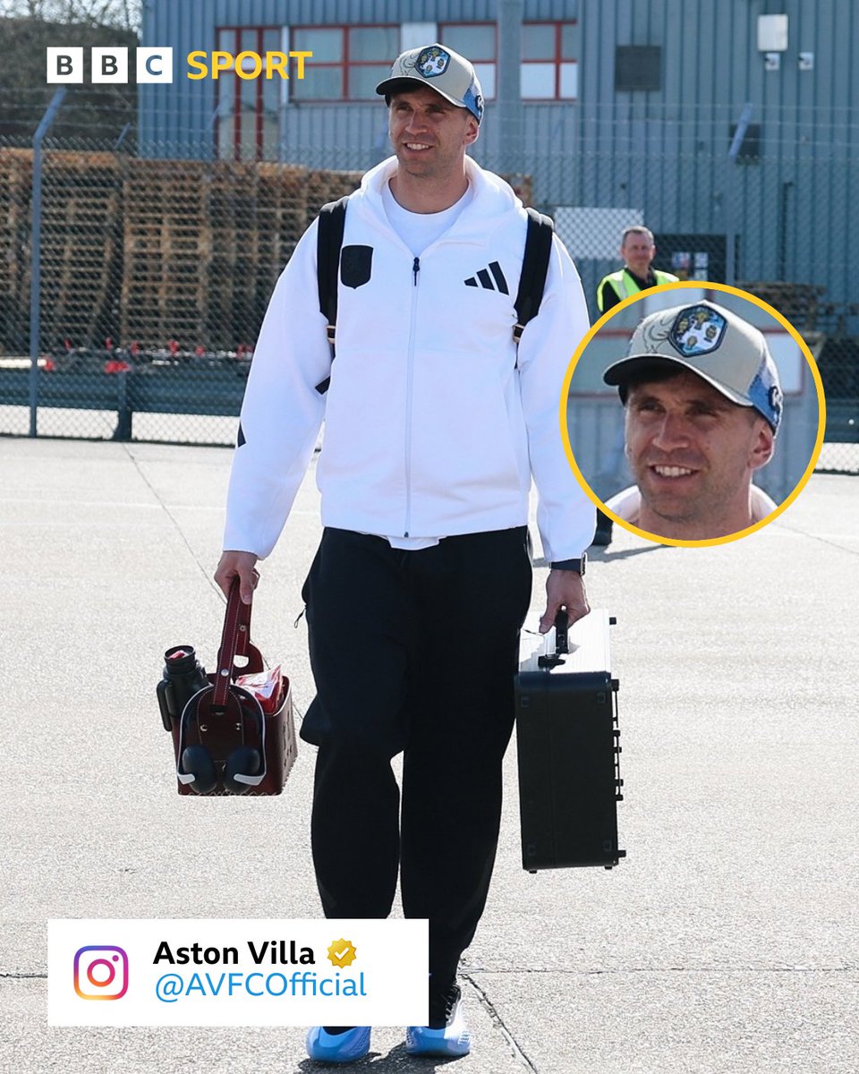 Emi Martinez doing Emi Martinez things 😂

He's arrived in Paris wearing a hat which has a French cockerel and images of the four trophies he has won with Argentina 👀