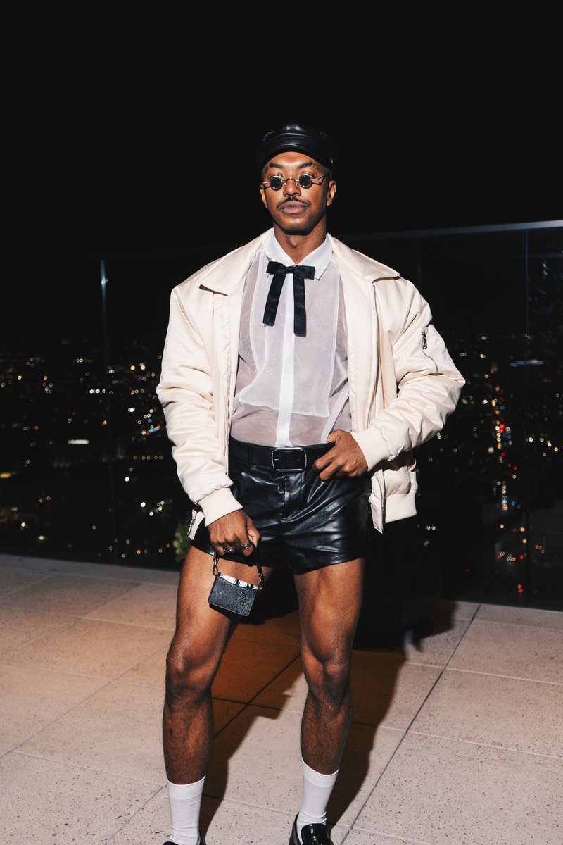 SUP? 
📸<a href="/Zeus_WorldWide/">ZEUS VIBES⚡️</a>