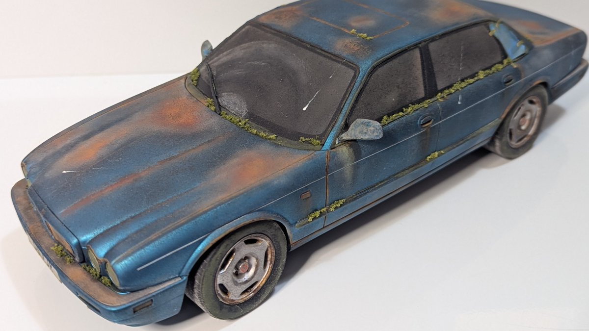 RustNDustUK's tweet photo. A lovely classic Jaguar XJR barn find completed as a commission piece.
#BarnFind #Jag #Jaguar #JaguarXJR #Diecast #Diorama #RustNDustUK #CultScaleModels https://t.co/xB4wDidzZx
