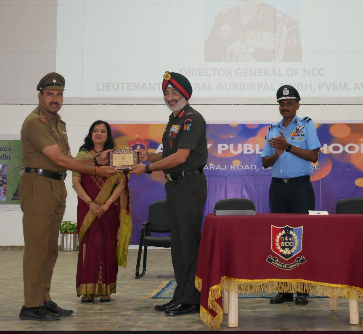 bignewshouse's tweet photo. NCC DG Lt Gen GP Singh Lauds Karnataka &amp;amp; Goa Directorate for Stellar National Performance 

https://t.co/7P8YL6aQuA 
#NCCIndia #LtGenGPSingh #PMTrophyWinner #NCCKarnatakaGoa #YouthLeadership #CadetPower #NeverGiveUp #NCCTrainingAcademy #FutureWarriors #JoinTheForces #India https://t.co/UMG439miO0