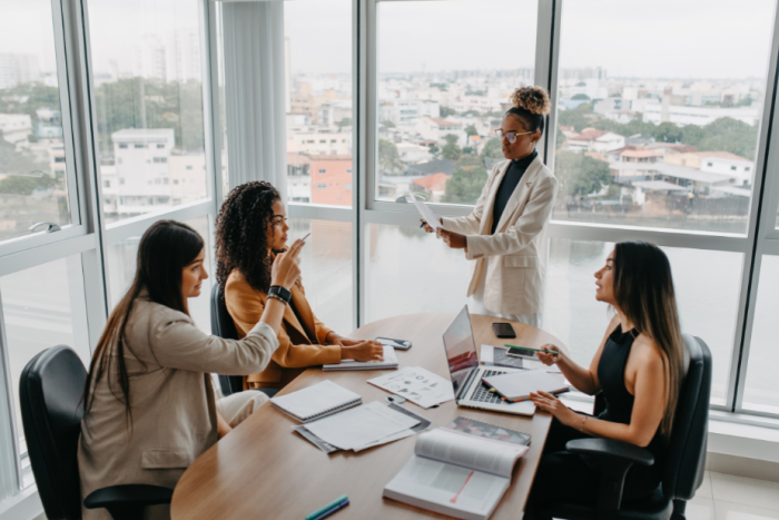 WomenandSportCA's tweet photo. Our #ITSTIME #StarterGuide can help any sport organization looking to embed gender equity. How so? 

By using key actions like:
✅ designing hiring processes that minimize bias
✅ creating flexible workplace policies that support diverse needs

Learn more: https://t.co/z499oJ81xz https://t.co/Sn5qluQcwo