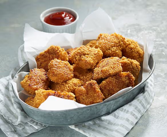 rodrigo_berton's tweet photo. Jamais divida seus nuggets com os amigos, essa é a grande lição do dia! #NBAtt https://t.co/0pfB7K27tD