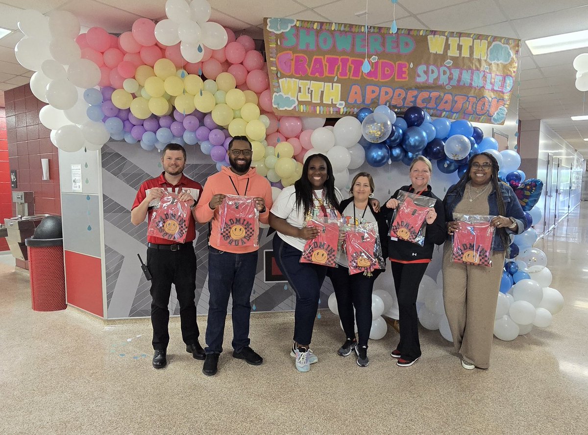 mchristy1122's tweet photo. It’s AP Appreciation Week &amp; our Admin Team are out here running the school &amp; the style game. Shoutout to the  9th Grade Office for hooking them up with matching tees—because nothing says “we’ve got your back” like coordinated outfits. #SquadGoals #APAppreciationWeek #THSPride https://t.co/p5WLIuLiTD