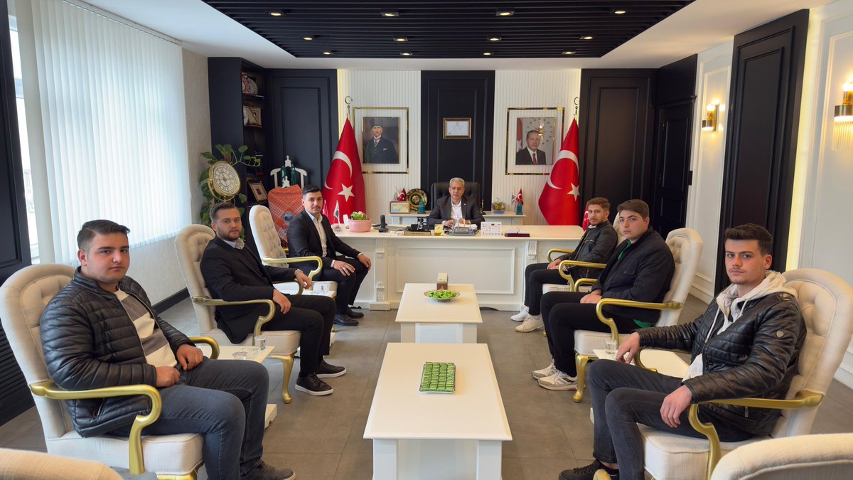 📍Kadınhanı

İl Yeni Seçmen Başkanımız <a href="/UmutAkbaay/">Umut Akbay</a> ile birlikte İlçe Başkanımız Faruk Çifci’ye, İlçe Belediye Başkanımız Sn. İrfan Karaca’ya ziyaretlerde bulunduk. 

Başkanlarımıza kabulleri için teşekkür eder, çalışmalarında başarılar dileriz. 🤗

#YeniSecmenKonya 🚀