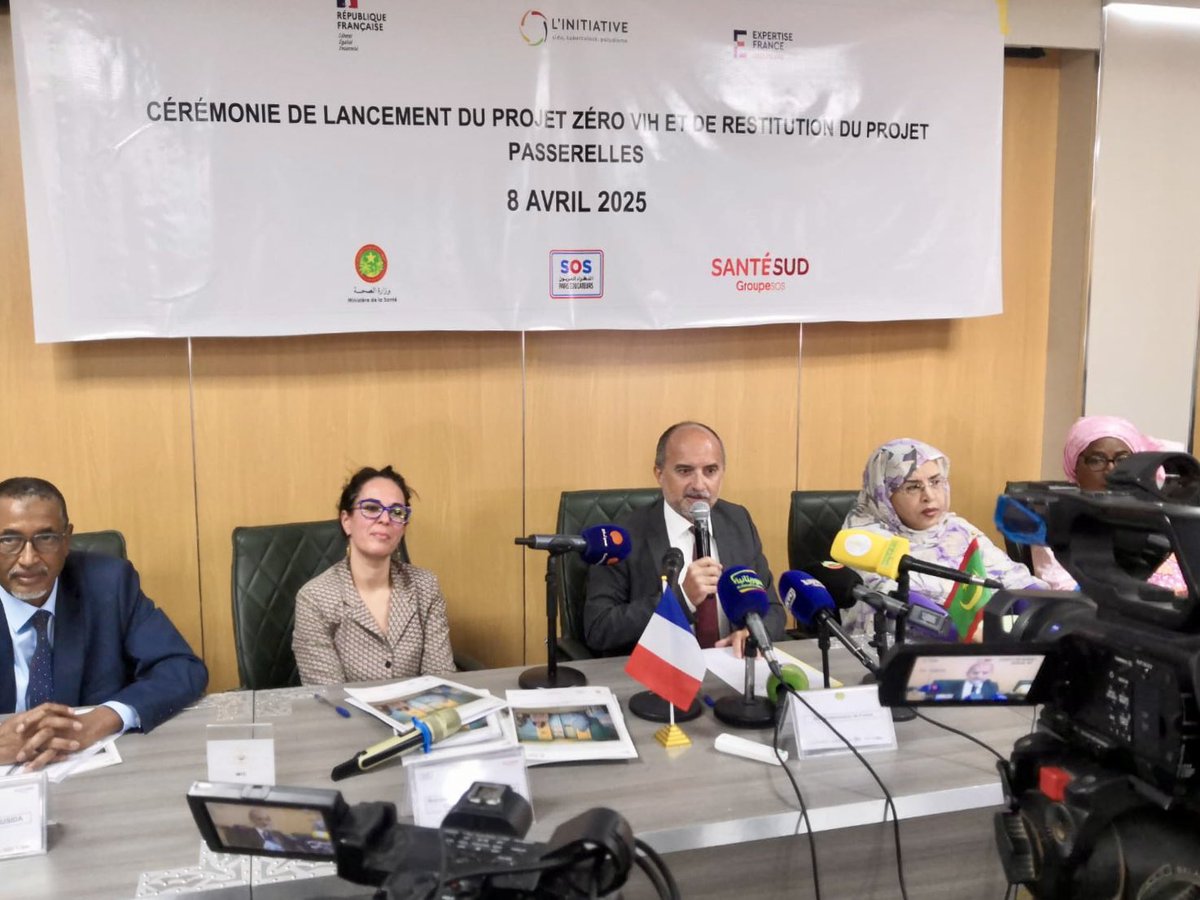 FranceenRIM's tweet photo. Lancement du projet #ZeroVIH soutenu par @expertisefrance, en présence de la secrétaire générale du @MSMauritanie et les représentants de @UNAIDS et @WHO. 

Face à la réduction des financements mondiaux, l'ambassadeur 🇲🇫 a redit l'engagement de la France en 🇲🇷 pour la santé. https://t.co/99IgbqiykA