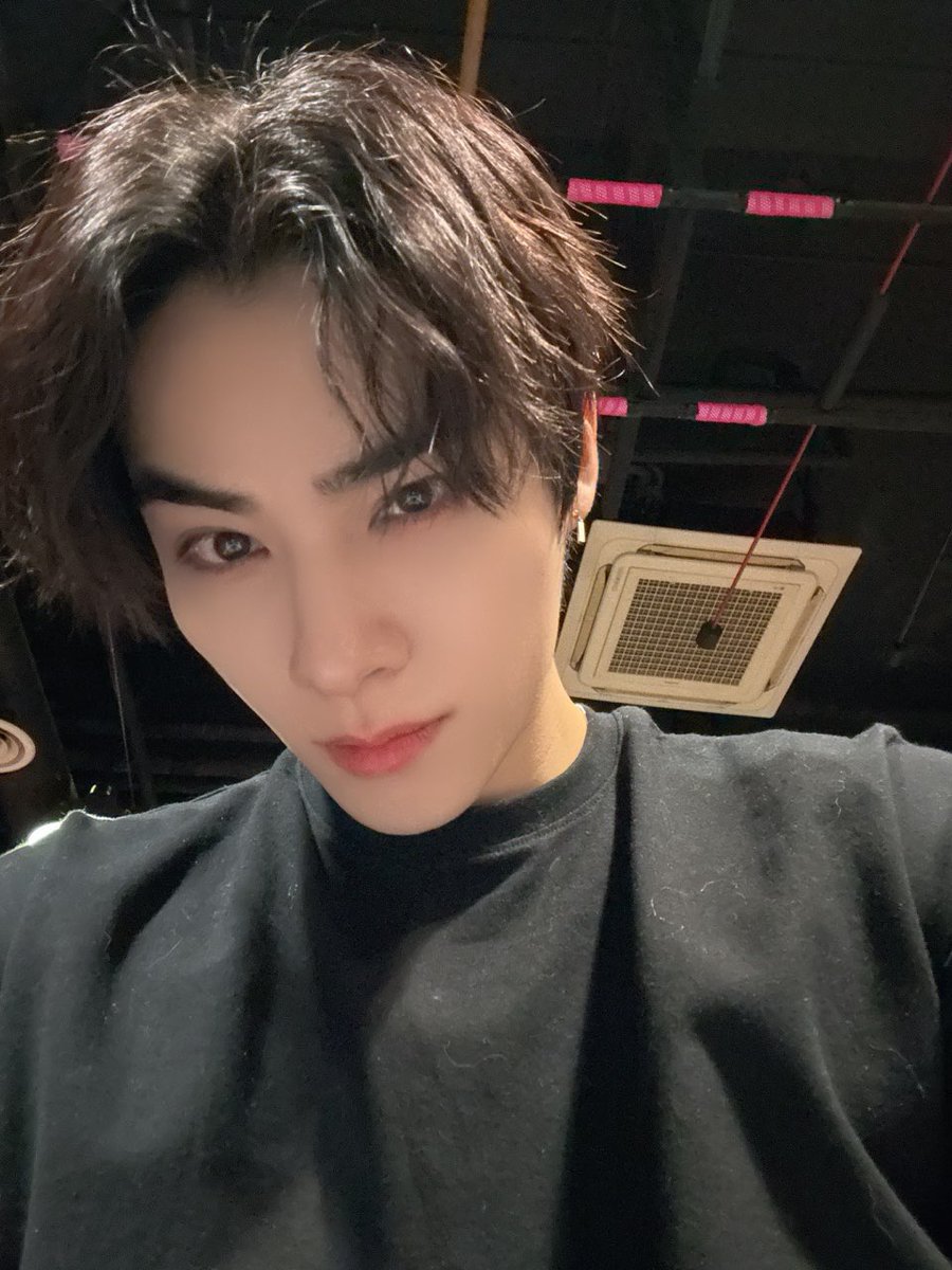XHYFEED's tweet photo. 🦖🫧 https://t.co/kdVt2Yj5BY