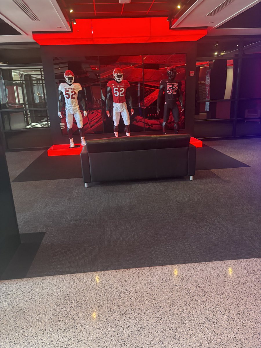 josh_missick's tweet image. I had a great spring practice visit @RFootball can’t wait to get back down! #CHOP🪓@CoachShaw__ @GregSchiano @RamonS_RU @CoachHill__