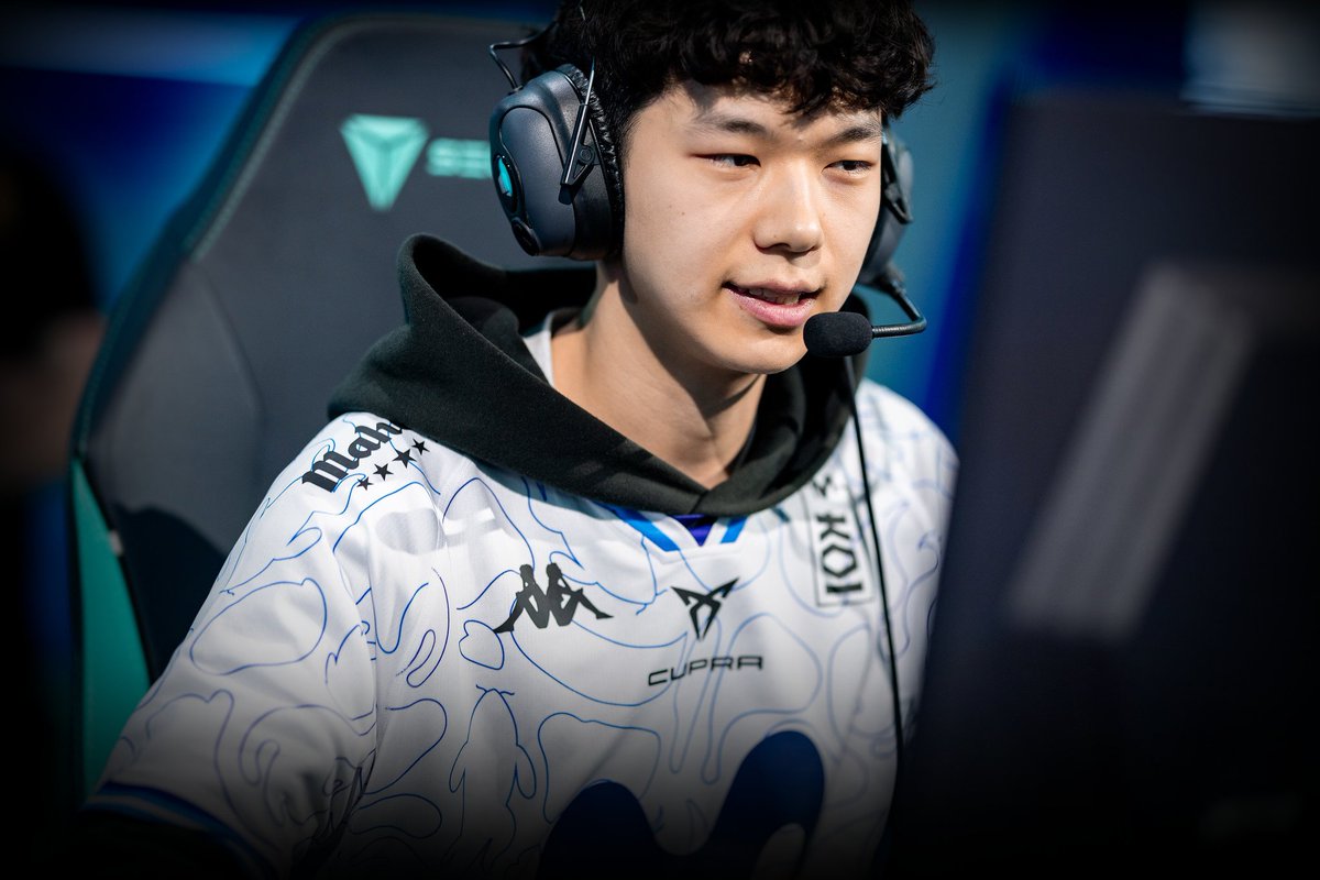 Abyss (follow for bangers) tweet media