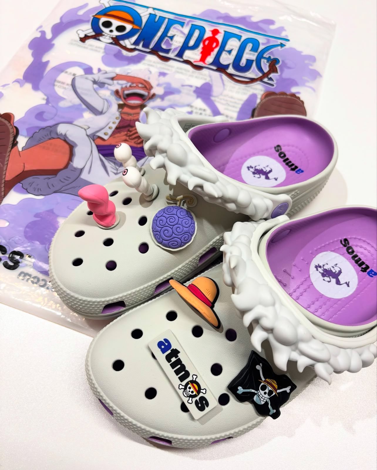 ATMOS別注 CROCS ONE PIECE Luffy Gear5 28㎝ Crocs Classic Clog ONE PIECE x atmos Luffy Gear 5 211181-5PR