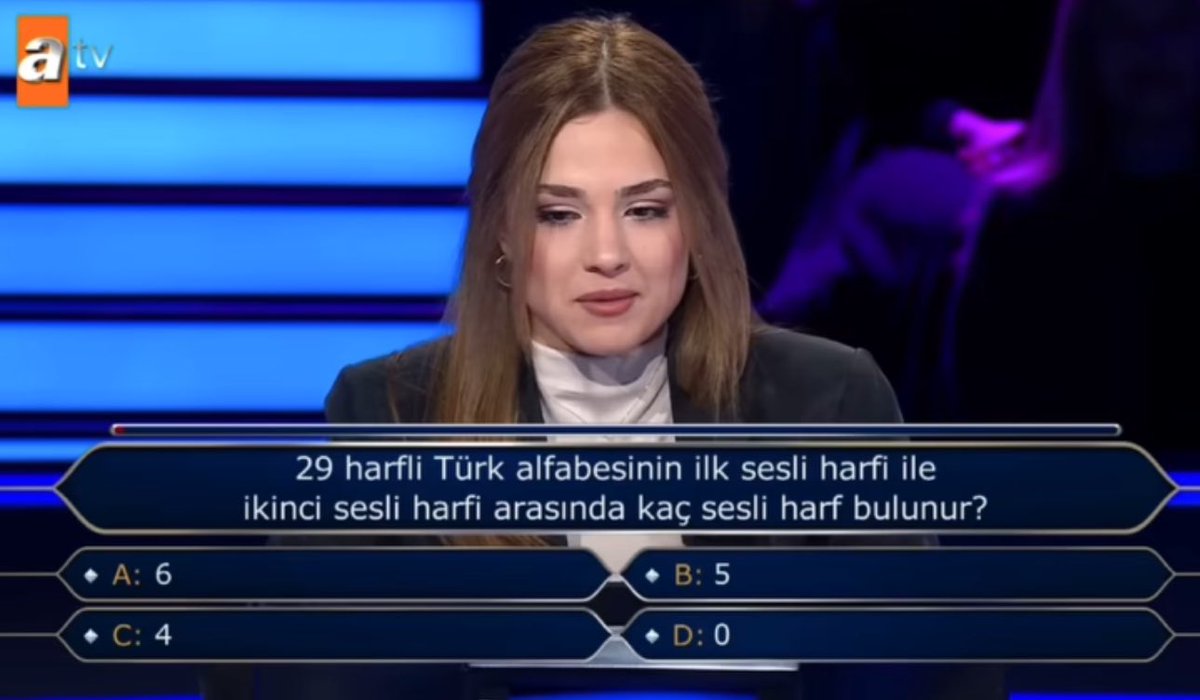 Ela Su Demir💧 tweet media