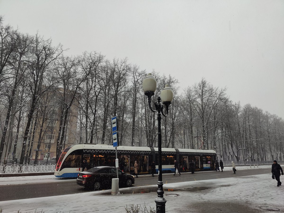 ディッザ tweet media