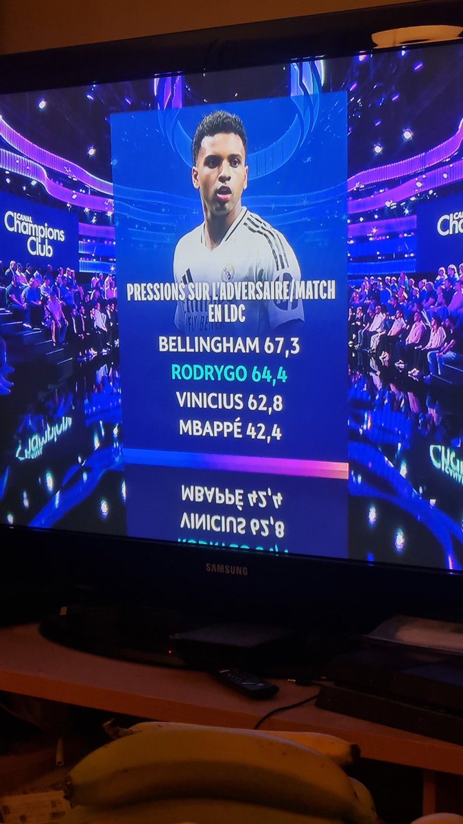 MakoLeChat's tweet photo. "Gagagagaga, Mbappé il oré jouet cent praublaimes dent leu Pisigi de Luis Enrique"

🤡🤡🤡🤡🤡🤡🤡🤡 #PSG https://t.co/LjuRoT4FlF