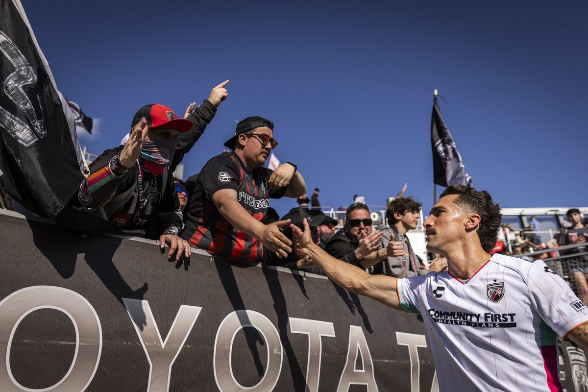 SanAntonioFC's tweet photo. Passion ❤️‍🔥 https://t.co/okX9BCGLpg