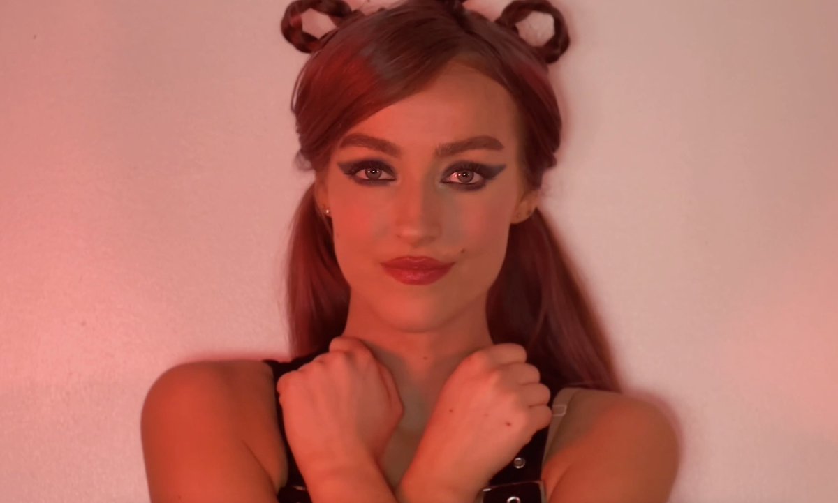 Rachelle Rhienne tweet media