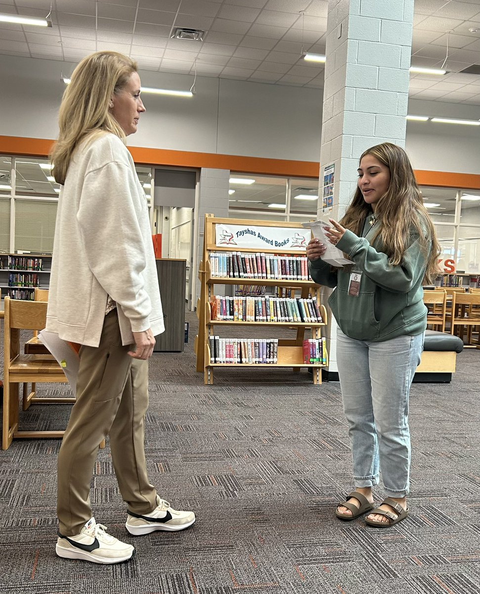 Alvin HS Library tweet media