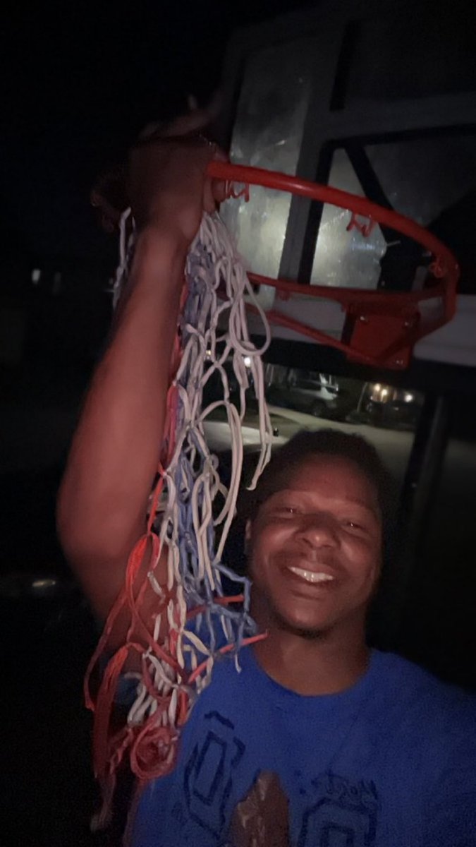 probablyatypo__'s tweet photo. me at the crib celebrating the natty i helped uconn win. they couldn’t have done it without me btw https://t.co/WpnhZsm67q