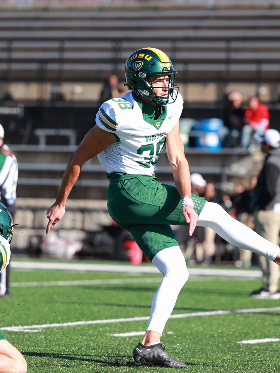 nflagent_FitLaw's tweet image. Proud Agent Alert! 
🚨🏈 @gmilovanski  Killed it! Hit all your goals today. (But not the goal post, pun intended 😊) @Lions Thank you for the hospitality @waynestate @Titans @Giants @MiamiDolphins @Colts @Patriots @49ers @UFL_PR @UFLCenter @UFLPodcast @TheUFL @UFLonFOX…