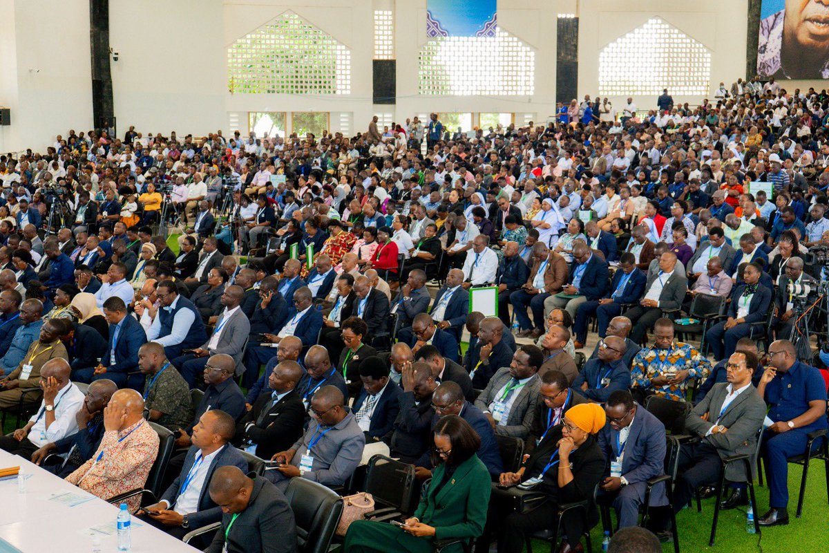 Dr Charles Sagoe-Moses (@sagoe_moses) on Twitter photo Such a fulfilling day!!!
A great honour to join <a href="/wizara_afyatz/">Wizara ya Afya Tanzania 🇹🇿</a> and partners to climax the National Health Week. This is national commitment to the global effort in accelerating health agenda in 🇹🇿.
#WorldHealthDay2025 Such a fulfilling day!!!
A great honour to join <a href="/wizara_afyatz/">Wizara ya Afya Tanzania 🇹🇿</a> and partners to climax the National Health Week. This is national commitment to the global effort in accelerating health agenda in 🇹🇿.
#WorldHealthDay2025