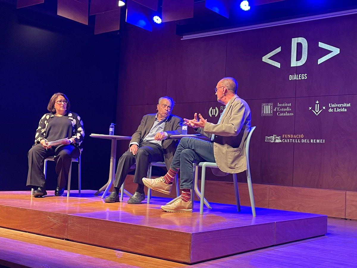 Josep Maria Forné (@josepmforne) on Twitter photo 3 sessió, i darrera de la temporada de primavera, de Diàlegs a l'<a href="/orfeolleidata/">Fundació Orfeó Lleidatà</a> amb <a href="/iec/">IEC</a> <a href="/UdL_info/">Universitat de Lleida (UdL)</a> i <a href="/SEGREcom/">SEGRE</a> Avui sobre Humans i Robots I amb <a href="/MiquelPueyo/">Miquel Pueyo</a> <a href="/lukanora/">Anna Sàez Mateu</a> Josep Amat. Satisfets per l'alta participació i nivell. A la tardor la tercera proposta de Diàlegs 3 sessió, i darrera de la temporada de primavera, de Diàlegs a l'<a href="/orfeolleidata/">Fundació Orfeó Lleidatà</a> amb <a href="/iec/">IEC</a> <a href="/UdL_info/">Universitat de Lleida (UdL)</a> i <a href="/SEGREcom/">SEGRE</a> Avui sobre Humans i Robots I amb <a href="/MiquelPueyo/">Miquel Pueyo</a> <a href="/lukanora/">Anna Sàez Mateu</a> Josep Amat. Satisfets per l'alta participació i nivell. A la tardor la tercera proposta de Diàlegs