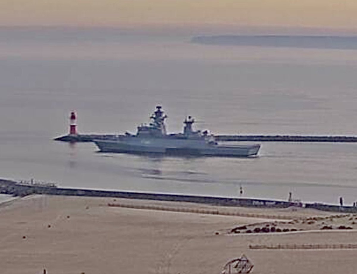 WarshipCam's tweet photo. German Navy Braunschweig-class corvette FGS Erfurt (F262) leaving Rostock, Germany - April 8, 2025 #FGSErfurt #f262
SRC: webcam https://t.co/Em69ohvrwF