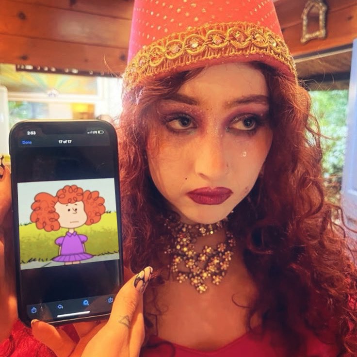 dailyfrucy's tweet photo. frieda as chappell - a mini thread https://t.co/zTckwXZHqg