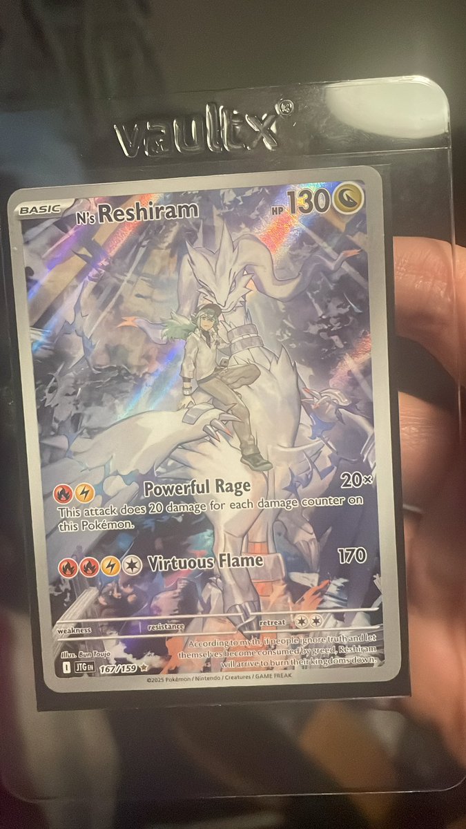 Blitzingmysh1t's tweet photo. Road to 400 followers day three #promotwt #moothunt 
Checkout the sick Reshiram I pulled Twitter (it was my most wanted card) don’t leave without saying hell yeah

Just please no shedtwt or pro shippers other than that I mostly fb

❤️/🔁 to be moots :) https://t.co/x5pXa2rgvg
