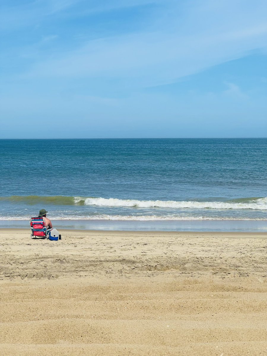 Spring really feelin like summer ☀️🕶️ #sandbridge #virginiabeach #virginia