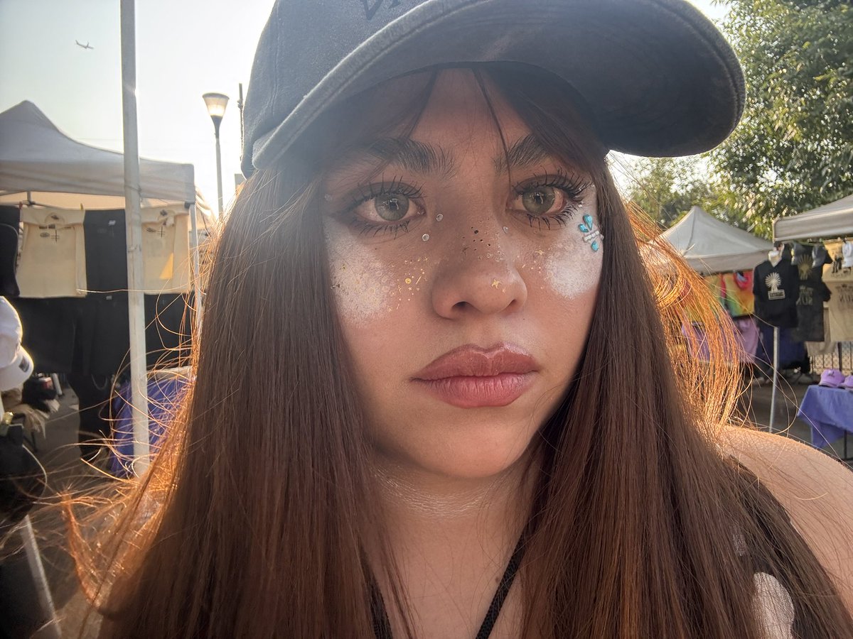 xm_cast's tweet photo. Estoy bien fokin guapa https://t.co/93zHuqmBw2