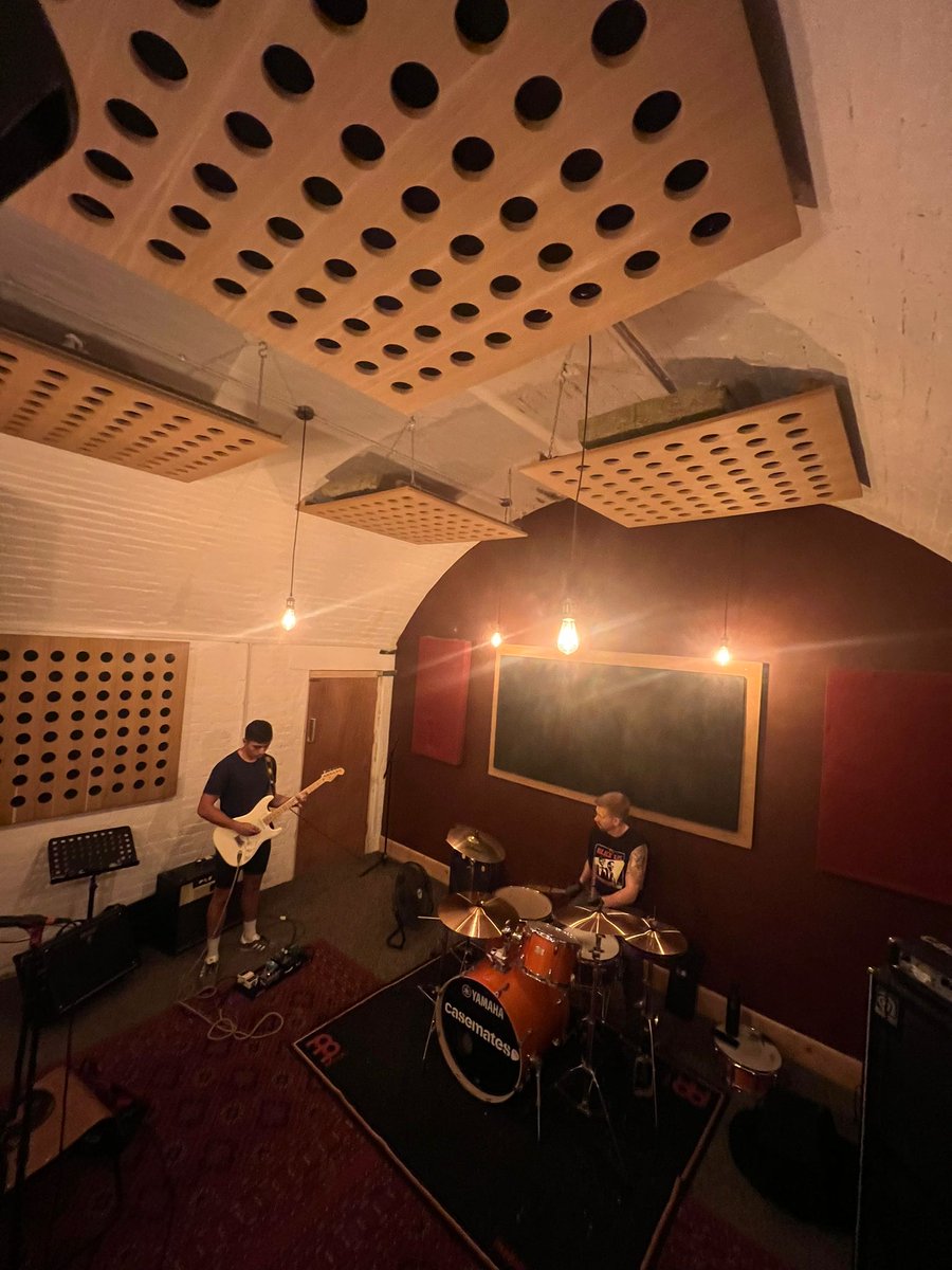 The Straights (@thestraights_uk) on Twitter photo Rehearsals in progress 🎵🍺
⚡LIVE SHOWS⚡
SOUTHAMPTON - 26.04.25
<a href="/joinerslive/">The Joiners</a> <a href="/Regentrockband/">Regent</a>
KINGSTON UPON THAMES 14.05.25
<a href="/FightingCocks66/">The Fighting Cocks</a> <a href="/thevirginmarys/">The Virginmarys</a>
Tickets in bio ✌❤️ Rehearsals in progress 🎵🍺
⚡LIVE SHOWS⚡
SOUTHAMPTON - 26.04.25
<a href="/joinerslive/">The Joiners</a> <a href="/Regentrockband/">Regent</a>
KINGSTON UPON THAMES 14.05.25
<a href="/FightingCocks66/">The Fighting Cocks</a> <a href="/thevirginmarys/">The Virginmarys</a>
Tickets in bio ✌❤️
