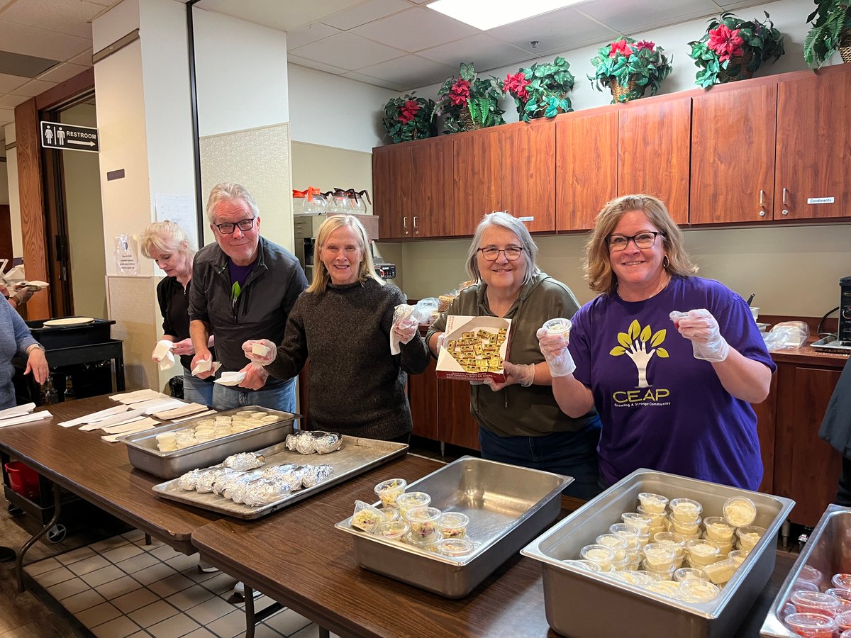 Spend Friday night nourishing your neighbors at CEAP's Fish Fry for Food Assistance at Osseo Maple Grove American Legion! Volunteers will take orders, bus tables and hand out delicious plates of steak, fish and shrimp. 

Interested in supporting CEAP? ceap.volunteermatters.org/project-catalo…
