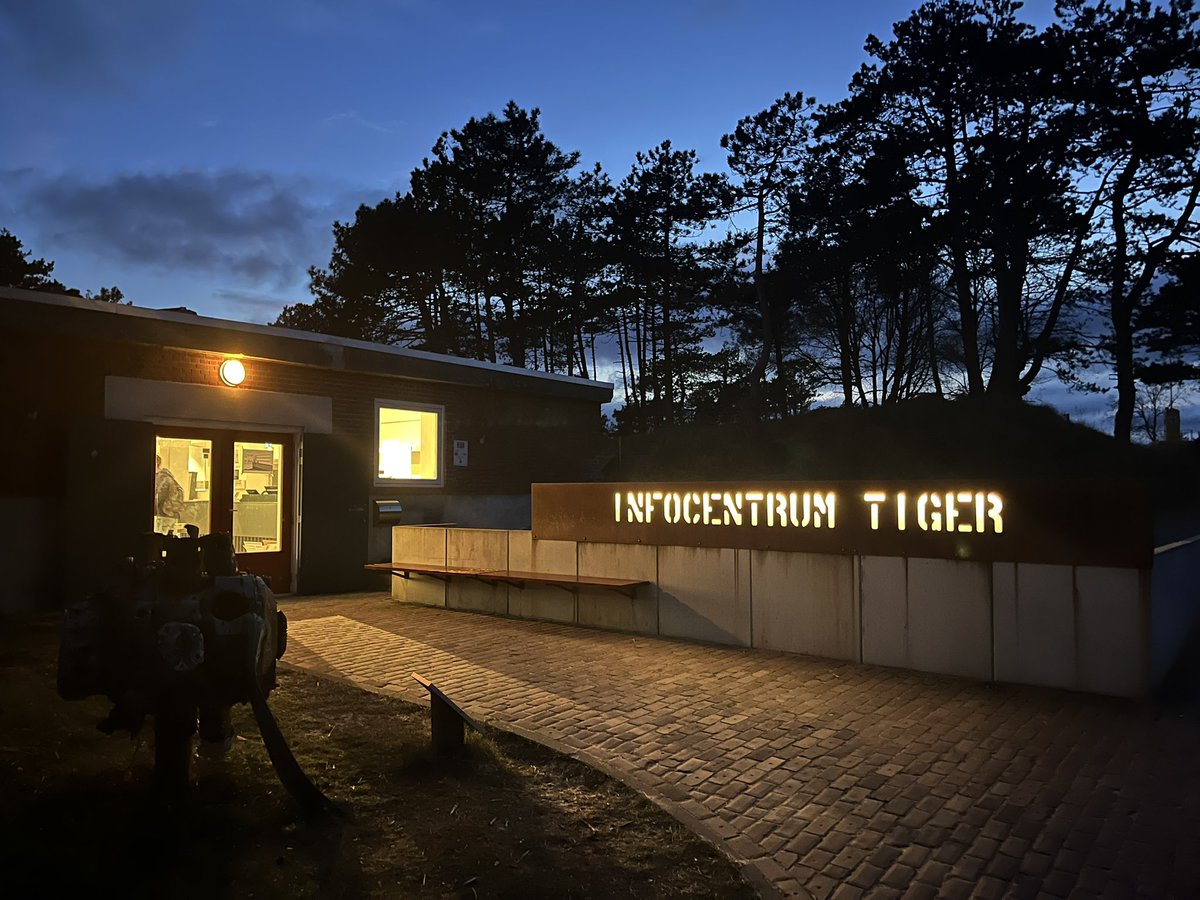 Werk in uitvoering: het vernieuwde bezoekerscentrum bunkermuseum Tiger #Terschelling in aanbouw.