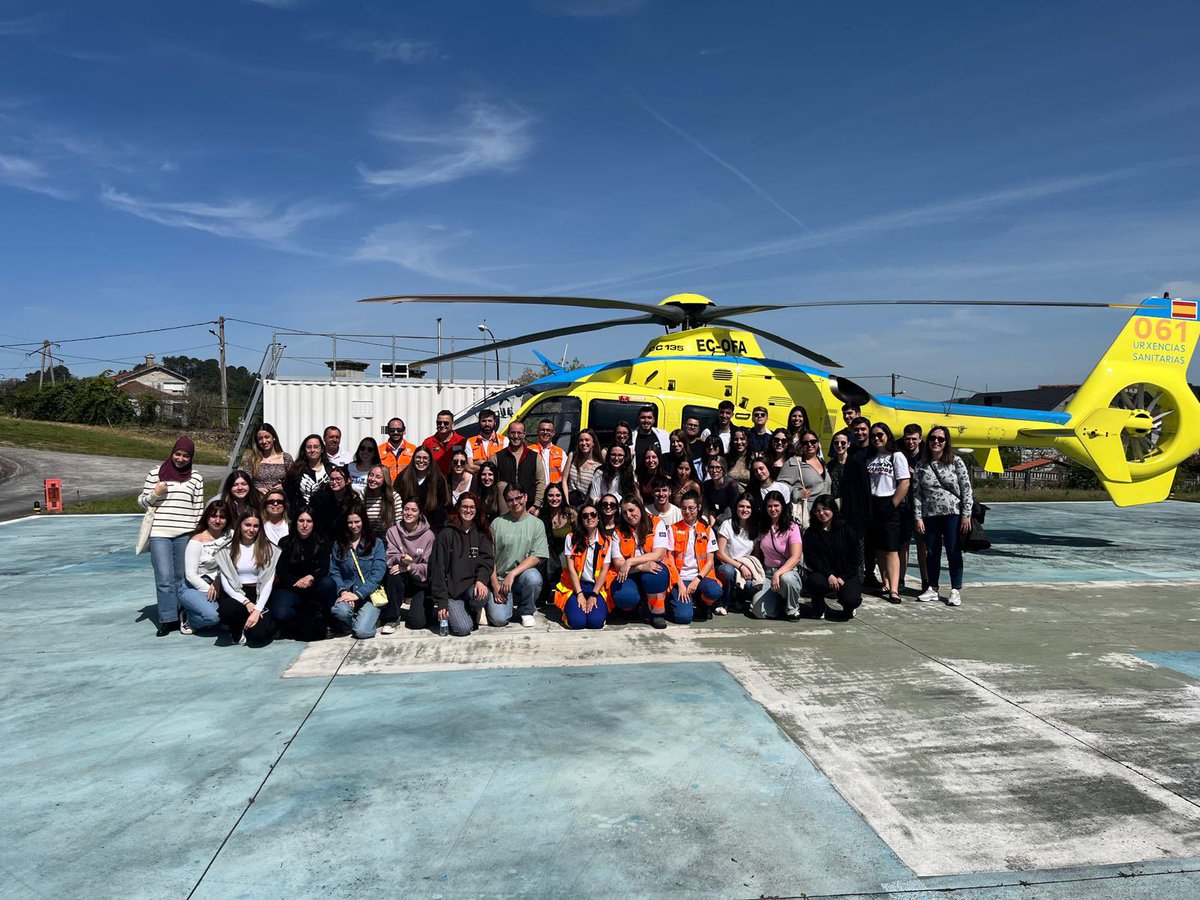 Hoxe recibimos a visita da Escola de Enfermería de Ourense. Graciñas por vir! #enfermeiras #comasempreaoteucaron Today we received another visit, this time from Ourense’s Nursing School. Thanks 4 coming! #hems #sothatothersmaylive