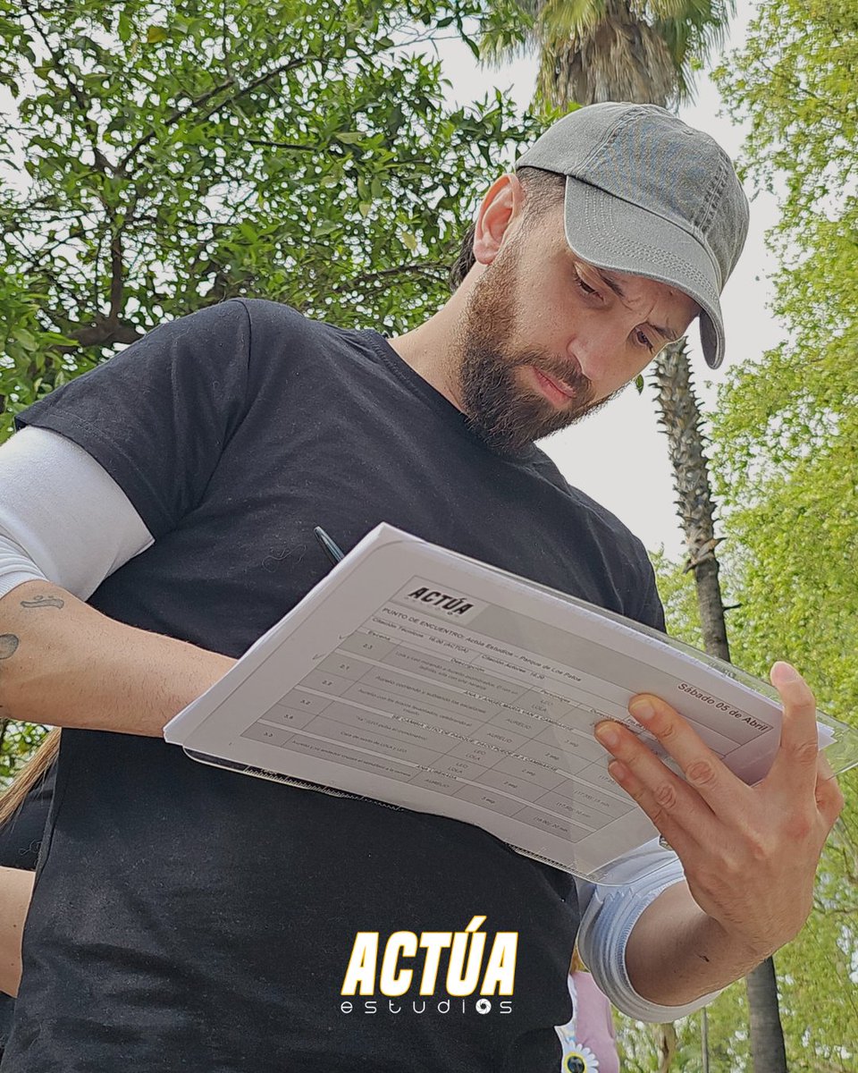 🎬 Damos por finalizado el rodaje del cortometraje "El Gran Reto" dirigido por Margarita Cisneros como alumna del curso de Guion y Dirección. 

☎️ Si quieres formar parte de nuestros rodajes, puedes consultar precios y horarios a través del teléfono 630 11 95 88