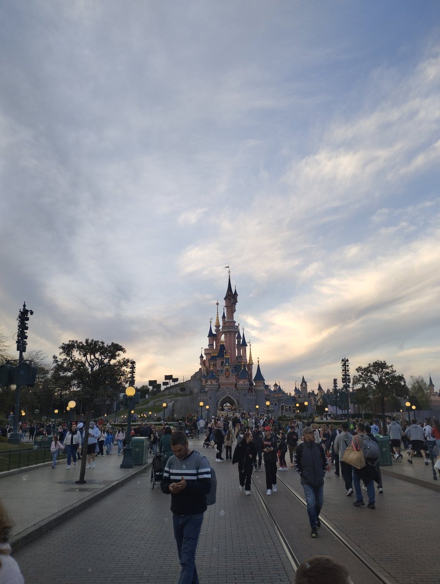 Sharples International tweet media