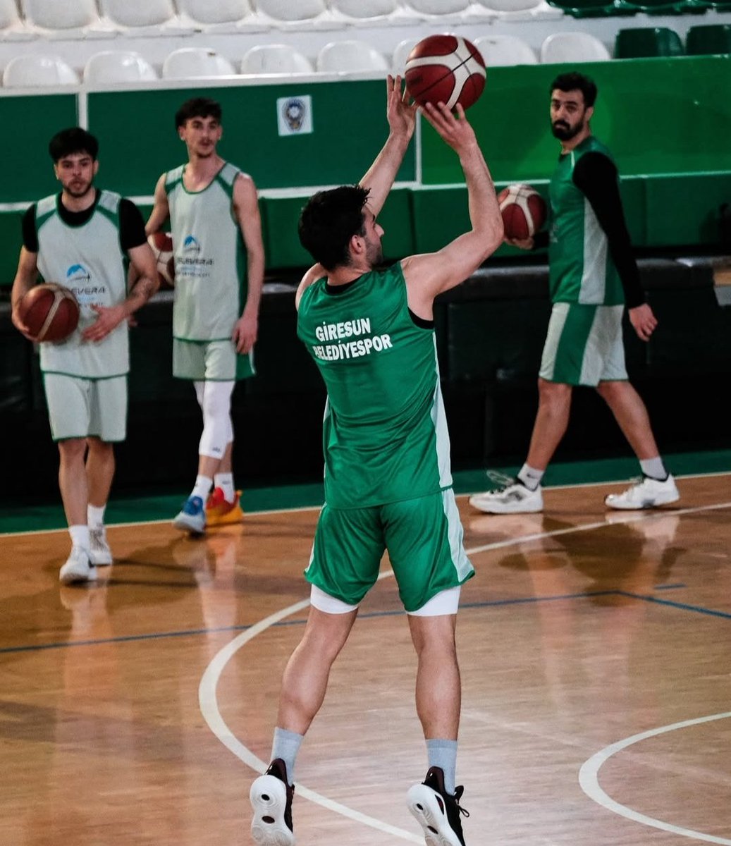 MagicYgbS's tweet photo. Çalışmalarımız Tüm Hızıyla Devam Ediyor! #giresun #Giresunbasketbol
#Giresunspor #ebbl https://t.co/XT1eOTek6f