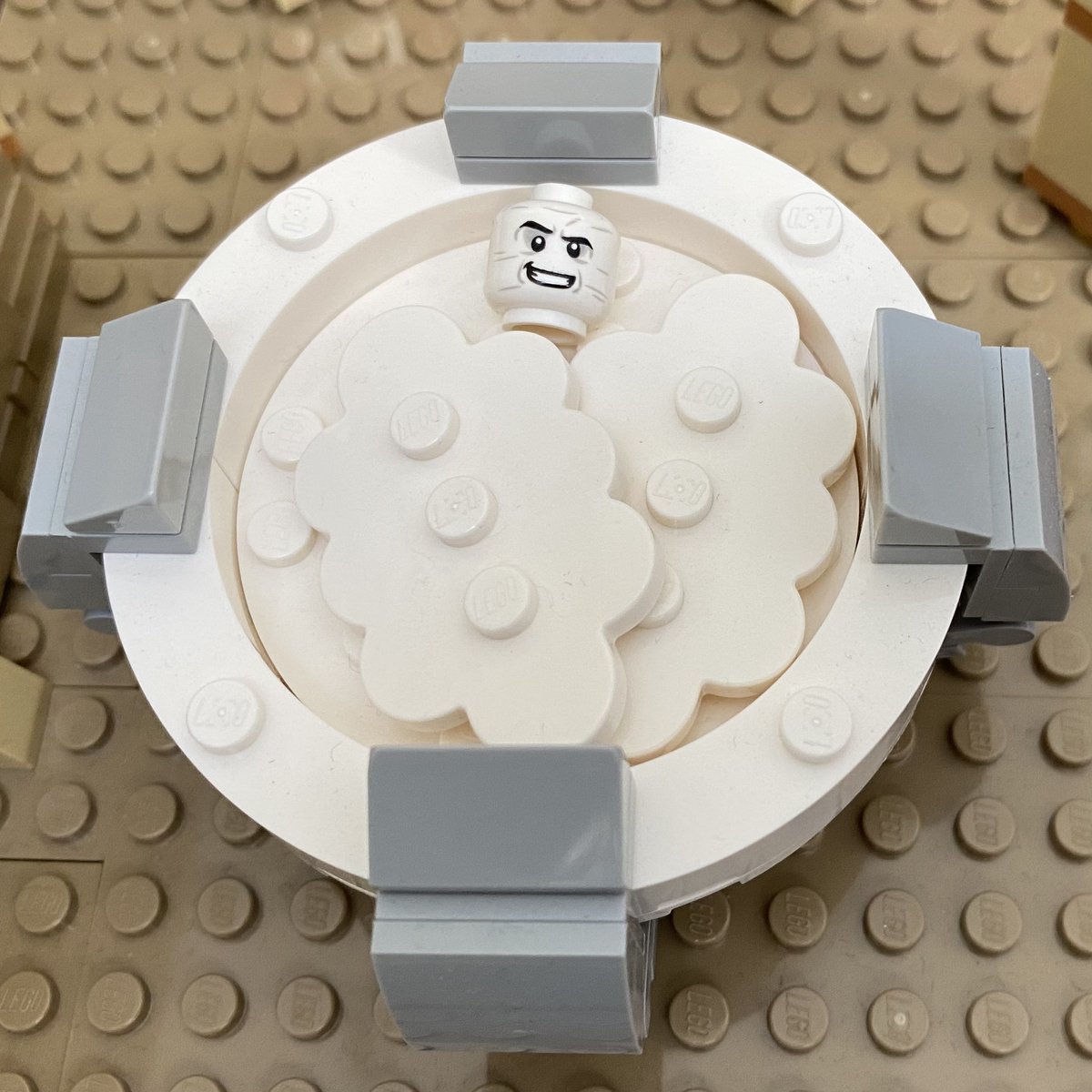 For all the Doppler-gangering of The Rebel Flesh and The Almost People, it’s the grotesque Flesh that sticks, in this compelling #11thDoctor two-parter, and leads to Amy’s shocking cliffhanger.

#Lego #legodoctorwho #DoctorWho